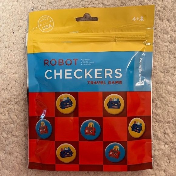 Croc Creek Robot Checkers Travel Game - Picture 1 of 6